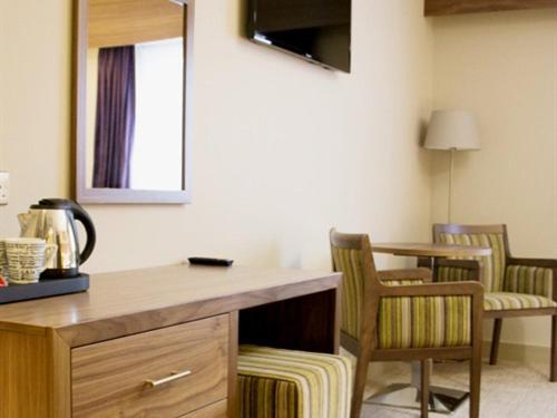 The White Hart Hotel Swindon Kültér fotó